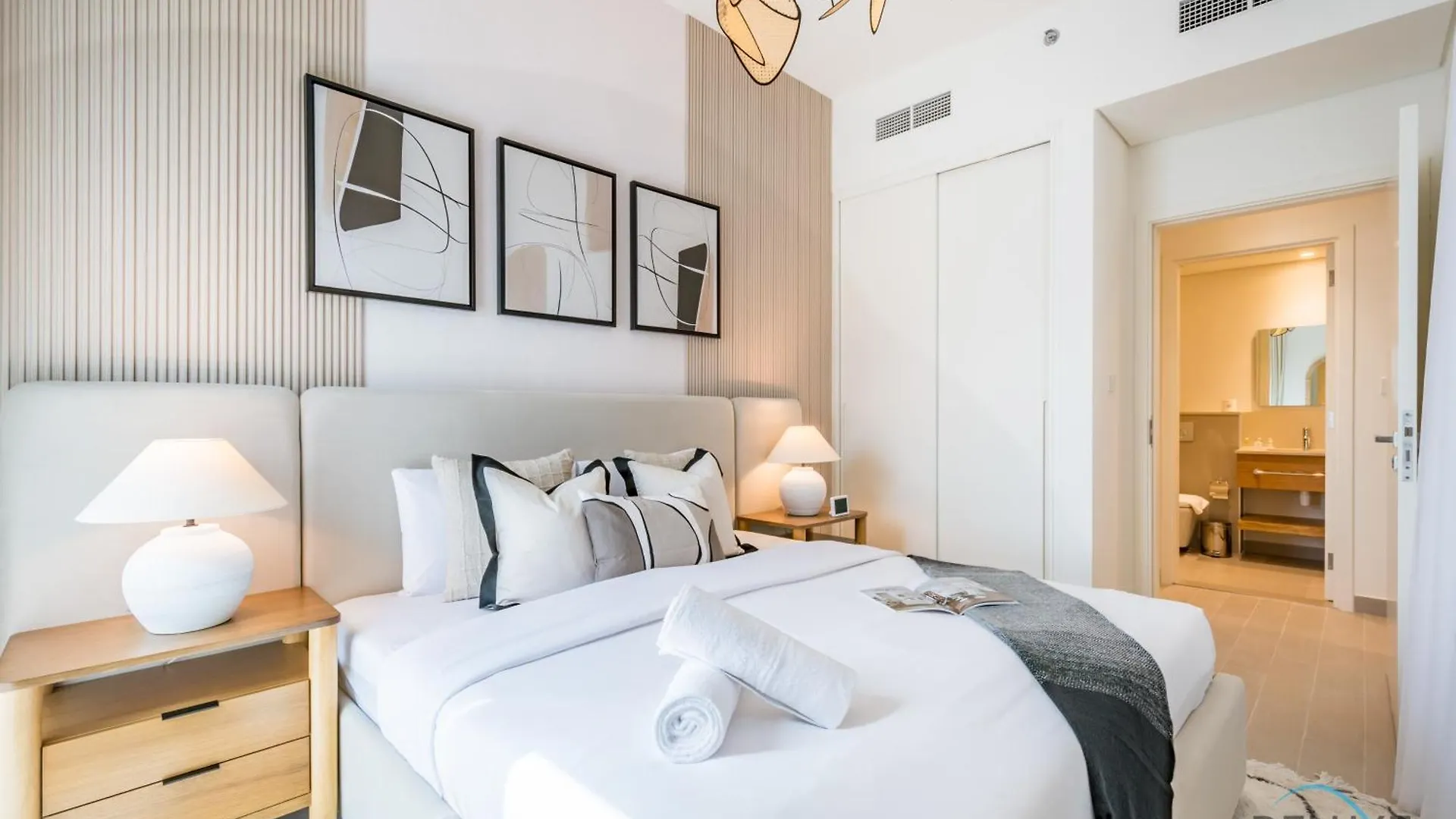 Stunning 1Br Apartment In Golfville Block A, Dubai Hills By Deluxe Holiday Homes